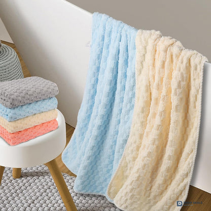 Luxury Microfiber Bath Towels 4-Pack 27.5x55 — 8X Absorbent, Quick-Dry, Hypoallergenic Spa Set