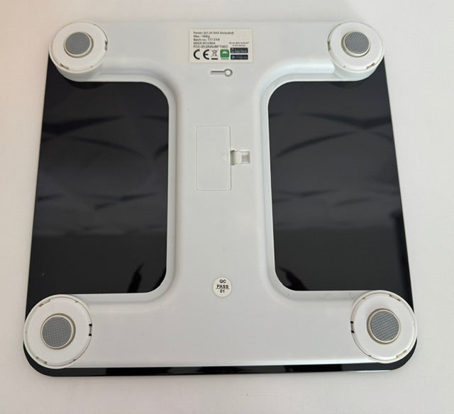 Dash Taylor Smart Body Fat Scale - Bluetooth Bathroom Scale, BMI App, 396 lb
